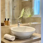 Apartman Boho Riviera, Near Nikki