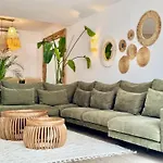 Boho Riviera, Near Nikki Apartman