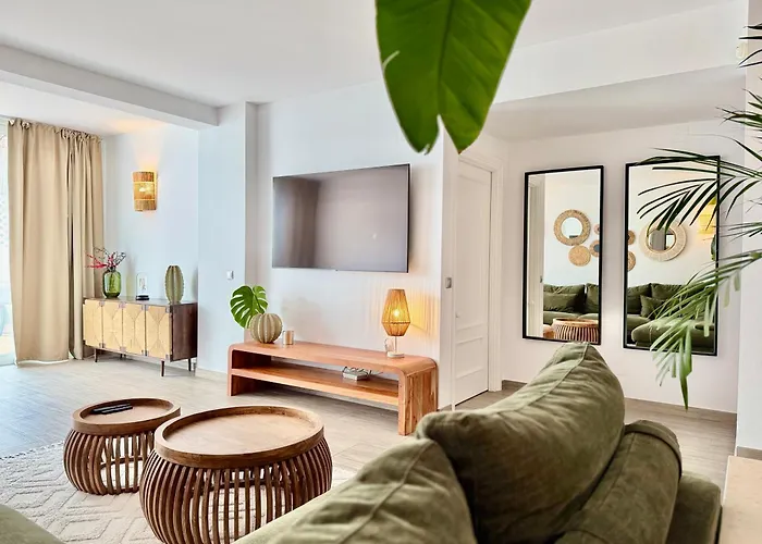 Boho Riviera, Near Nikki Appartamento