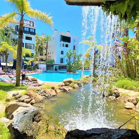 Boho Riviera, Near Nikki ماربيا