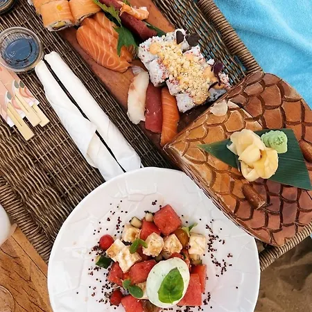 Boho Riviera, Near Nikki شقة ماربيا